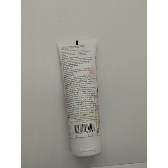 Nakery Beauty Set Body Wash + SkinToning Body Butter Blushing Blossoms 3.38 oz - Picture 3 of 3